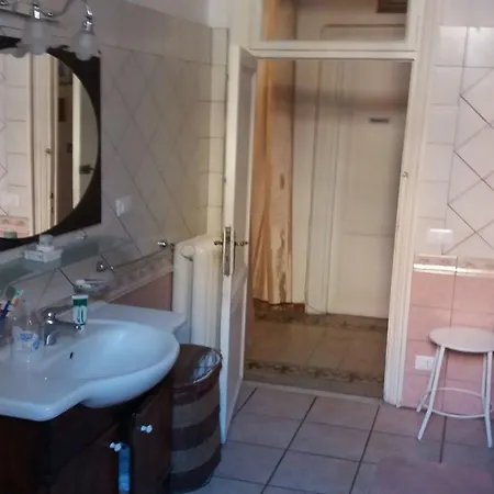 Stella's House Hotel